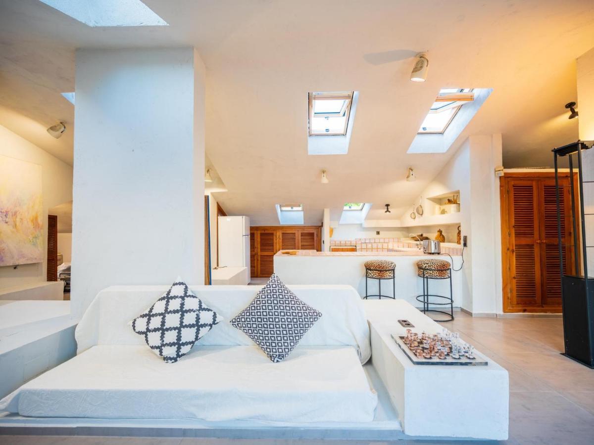 Character Filled With Mature Garden Holiday home Marbella